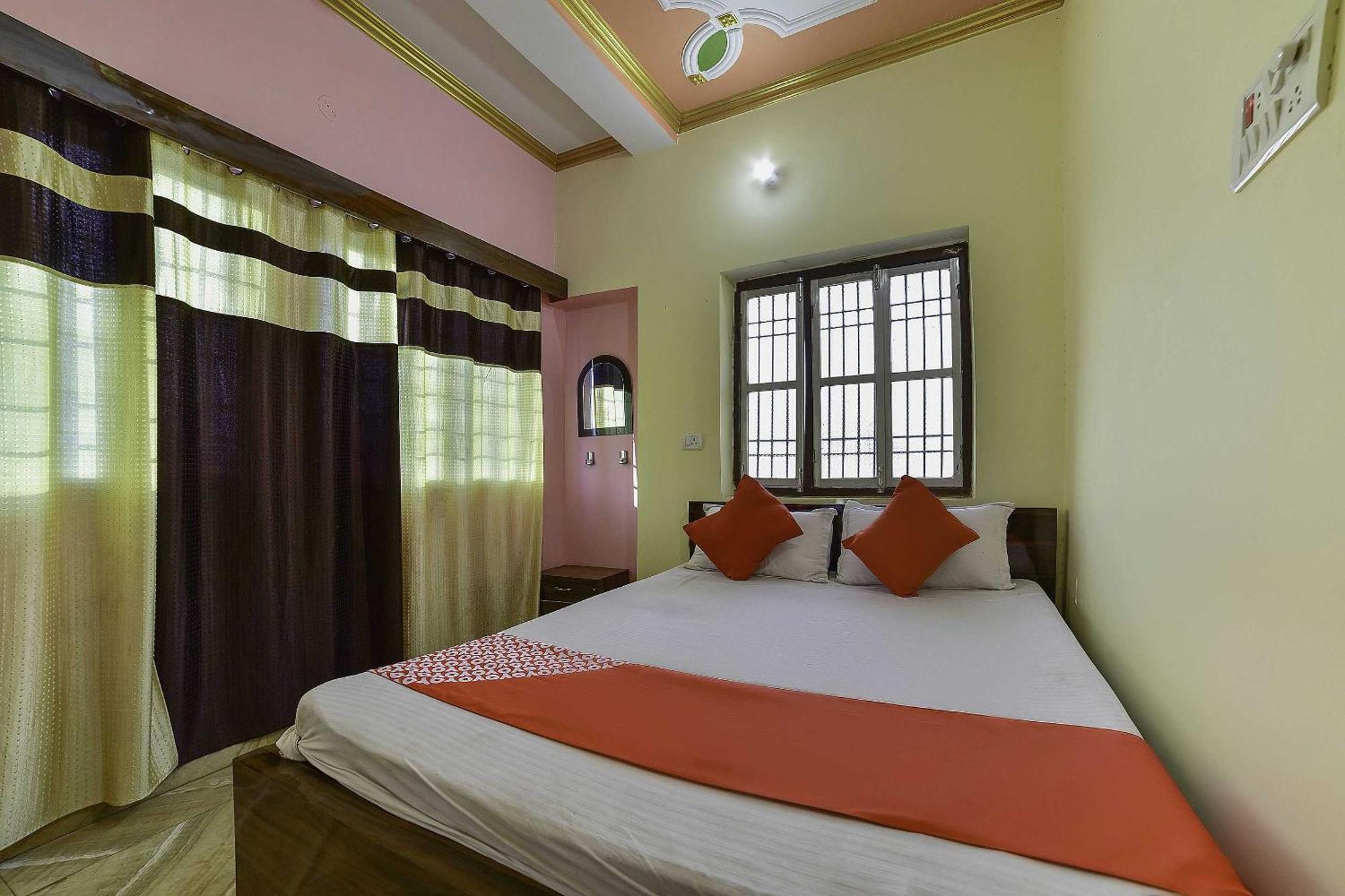 Bihta Oyo Flagship Ashoka Guest House מראה חיצוני תמונה